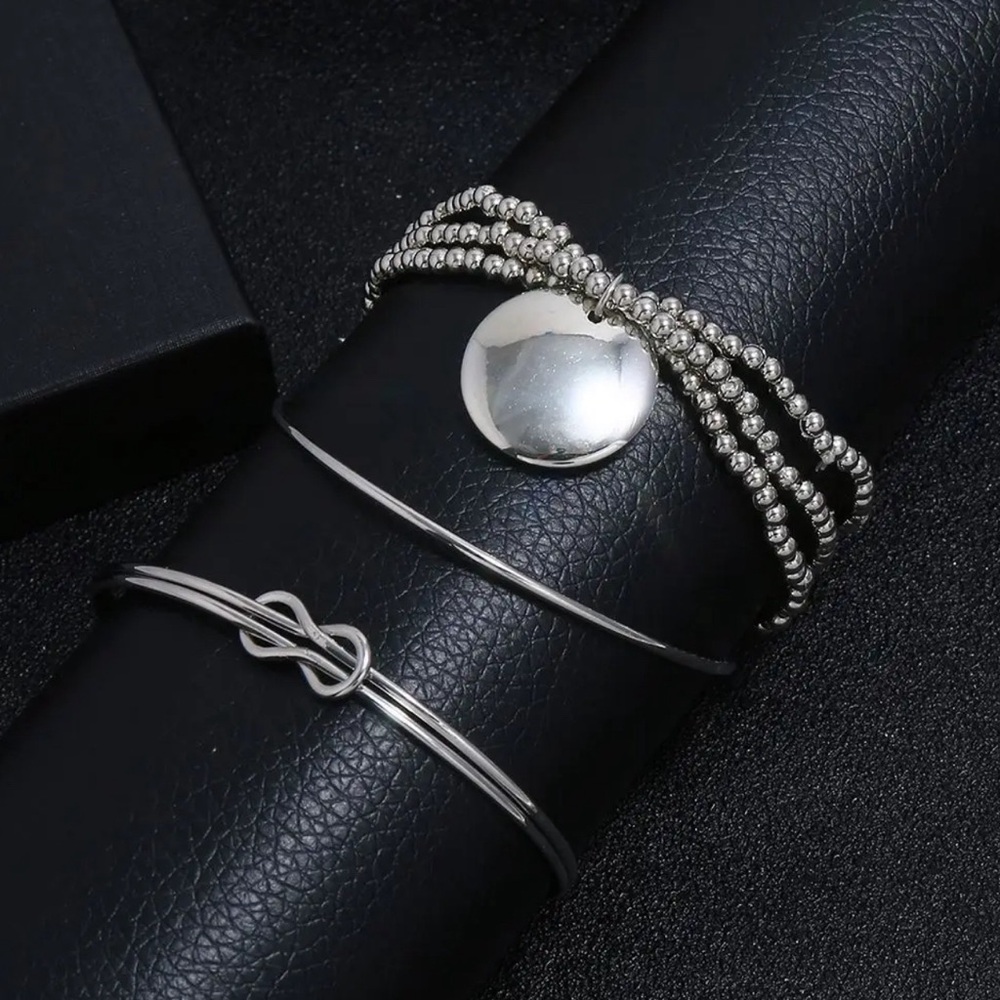 Chic Fashion Alloy Set of Three Bracelets - Picture 6 of 6
